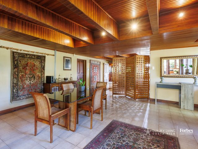 21368 - Spacious mountain home in Fraijanes with 5 bedrooms. — photo 16 of 21