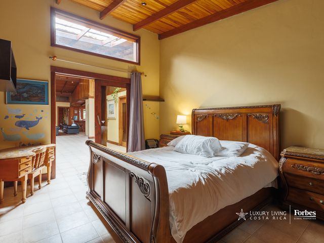 21368 - Spacious mountain home in Fraijanes with 5 bedrooms. — photo 20 of 21