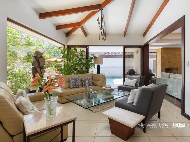 Bathroom — 21369 - House for Rent in Cerro Alto Condominium with Private Pool, photo 10 of 21