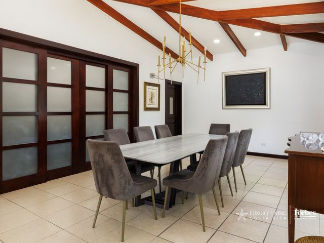 Bathroom — 21369 - House for Rent in Cerro Alto Condominium with Private Pool, photo 7 of 21
