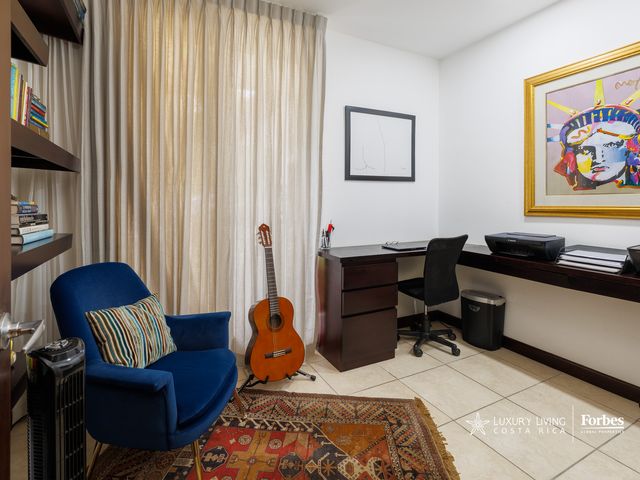 Living room — 21369 - House for Rent in Cerro Alto Condominium with Private Pool, photo 15 of 21