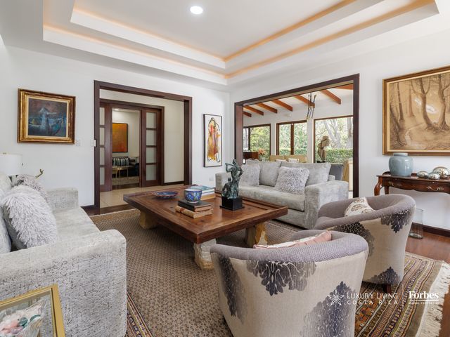 Living room — 21369 - House for Rent in Cerro Alto Condominium with Private Pool, photo 16 of 21