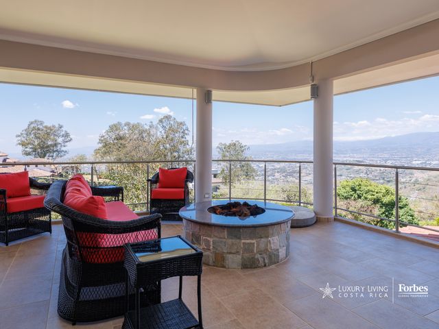 21372 - Luxury Residence with Views in Monasterio, Escazú — photo 16 of 21