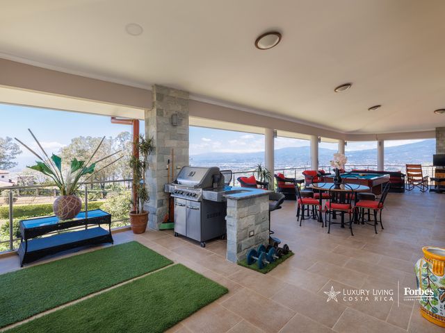 21372 - Luxury Residence with Views in Monasterio, Escazú — photo 15 of 21