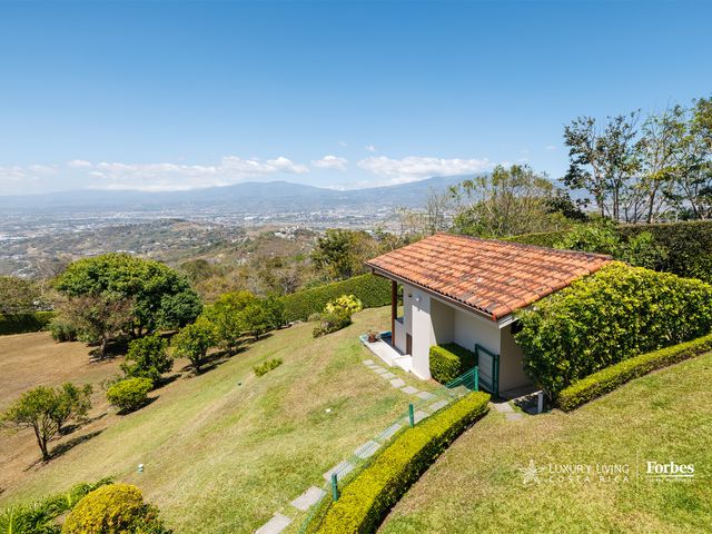 21372 - Luxury Residence with Views in Monasterio, Escazú — photo 21 of 21