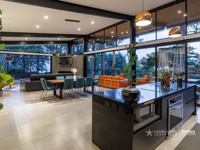 21373 - Contemporary Forest Villa | San Rafael de Heredia Residence — photo 2 of 20