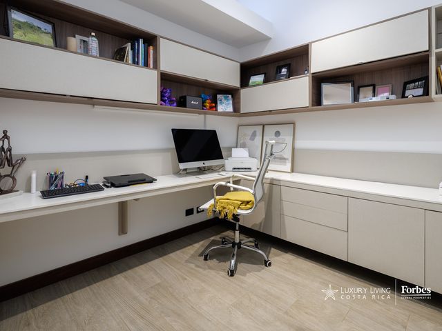 21373 - Contemporary Forest Villa | San Rafael de Heredia Residence — photo 19 of 20