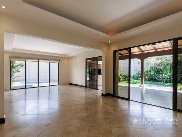 20843 - House in Cerro Alto for rent with private pool — photo 1 of 21