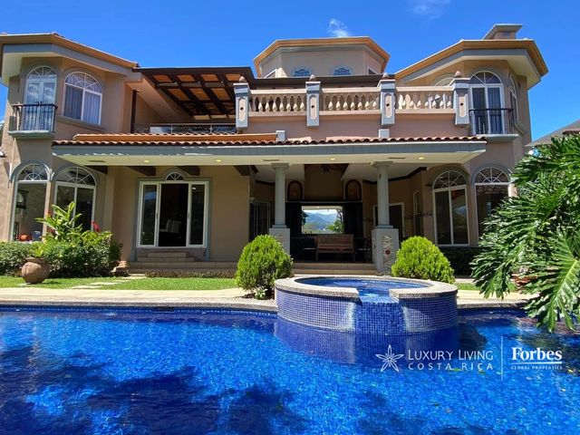 21375 - Luxury Home in Valle del Sol with 4 Bedrooms — photo 1 of 21