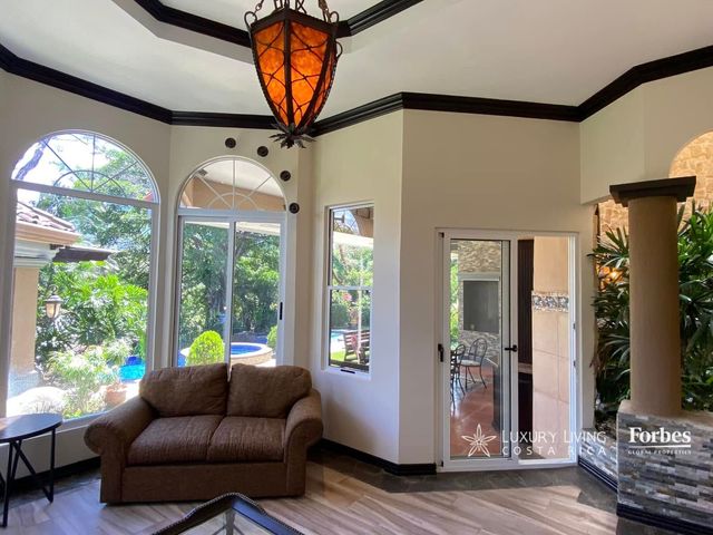 21375 - Luxury Home in Valle del Sol with 4 Bedrooms — photo 9 of 21