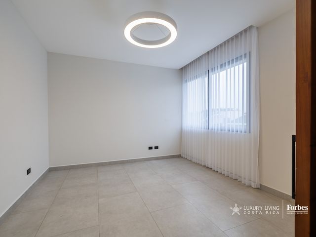 21379 - New Home in Lomas del Zurquí with 4-Bedroom Rental — photo 19 of 21