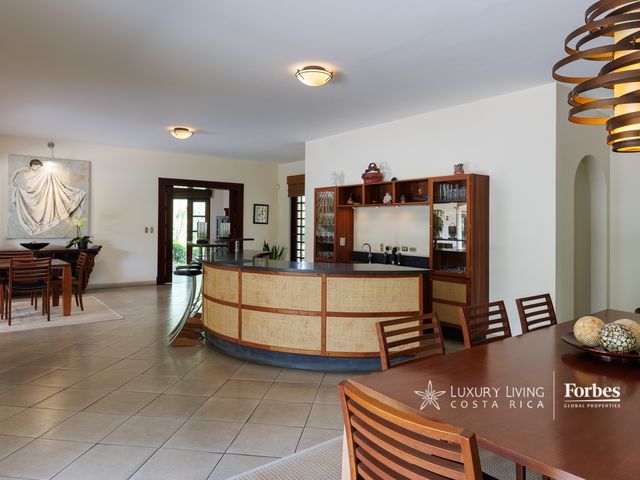 20440 - 46-Hectare Estate with Development Potential in La Garita — photo 8 of 21