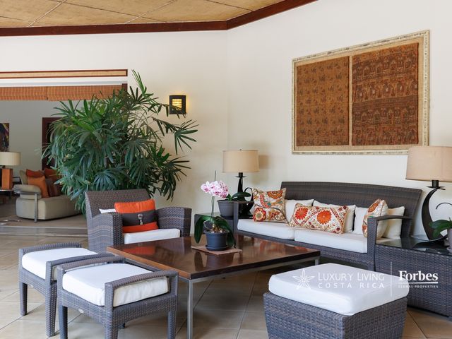 20440 - 46-Hectare Estate with Development Potential in La Garita — photo 16 of 21