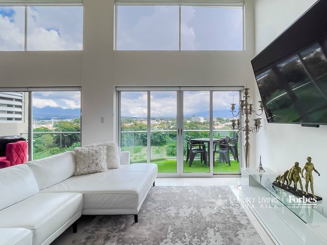 19784 - Two Bedroom Penthouse, Terrace with View, Rohrmoser — photo 4 of 17