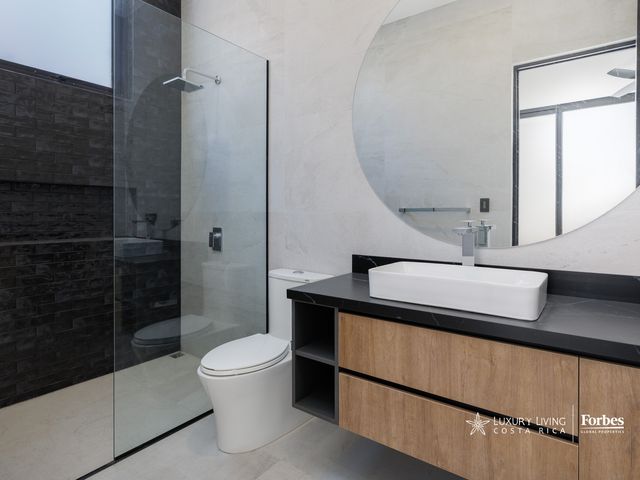 21388 - Apartment for rent with 4 bedrooms and luxury amenities — photo 21 of 21