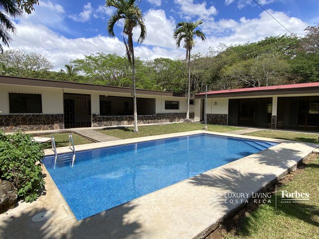 21391 - Spacious Estate for Rent with Pool and Deer in Ciruelas — photo 1 of 21