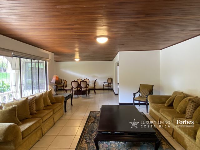 21391 - Spacious Estate for Rent with Pool and Deer in Ciruelas — photo 7 of 21