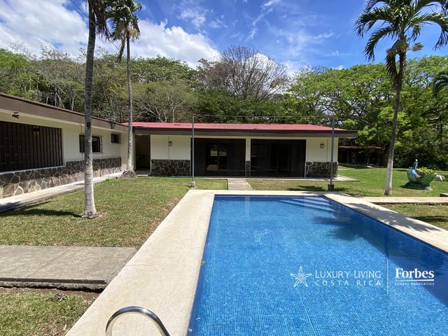 21391 - Spacious Estate for Rent with Pool and Deer in Ciruelas — photo 2 of 21