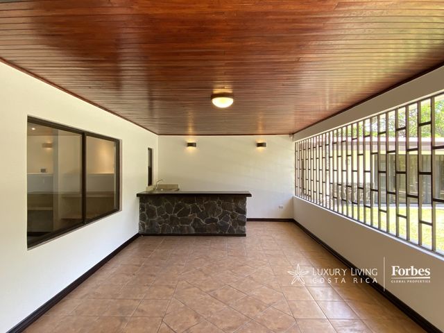 21391 - Spacious Estate for Rent with Pool and Deer in Ciruelas — photo 17 of 21