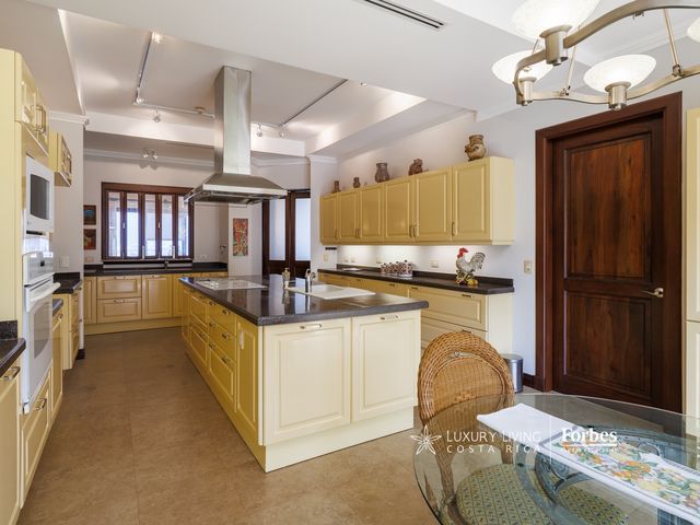 21230 - Luxury 439 m² Apartment with Views and Private Elevator — photo 7 of 21