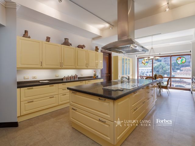 21230 - Luxury 439 m² Apartment with Views and Private Elevator — photo 9 of 21