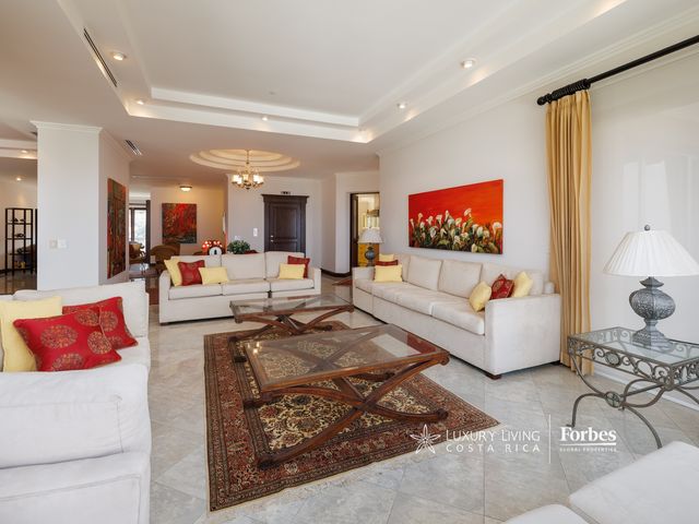 21230 - Luxury 439 m² Apartment with Views and Private Elevator — photo 3 of 21