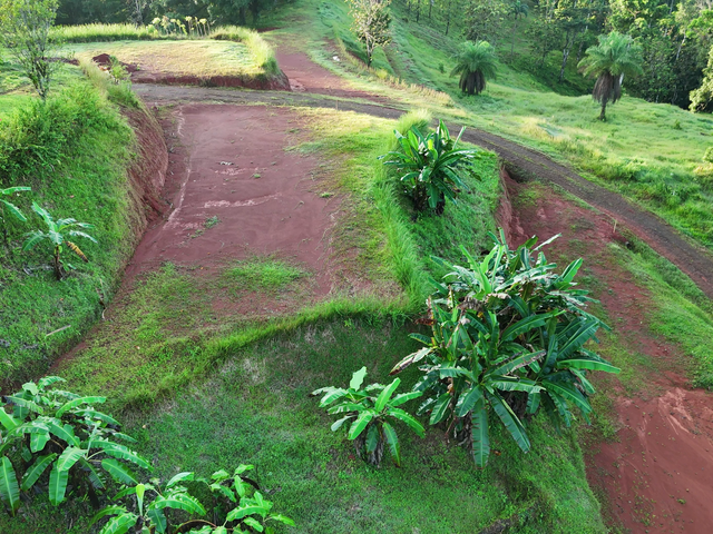 1,500 sqm Mountain View Lot – High Appreciation & Ready to Build — foto 6 de 8