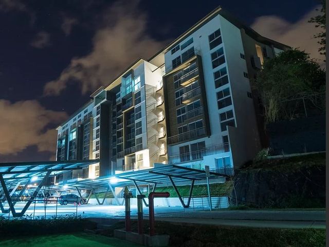 *Se Alquila Apto Condominio CAIA | Escazú – línea blanca — photo 1 of 11