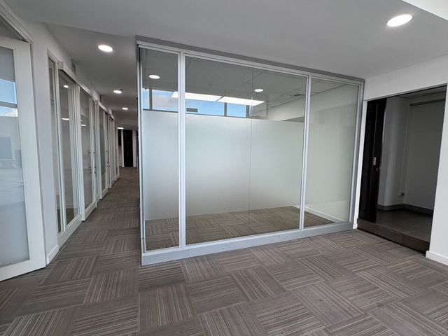 OFICINAS OBE #17 — photo 3 of 13