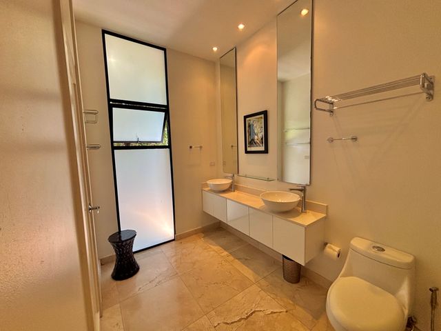 Casa en exclusivo y moderno condominio en Lindora — photo 7 of 20