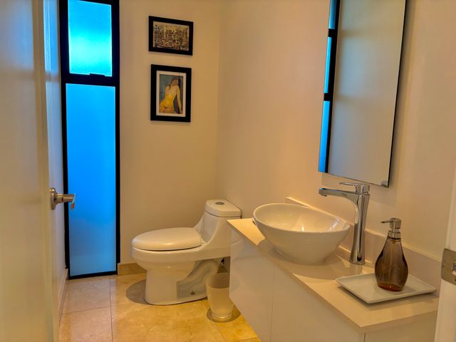 Casa en exclusivo y moderno condominio en Lindora — photo 6 of 20