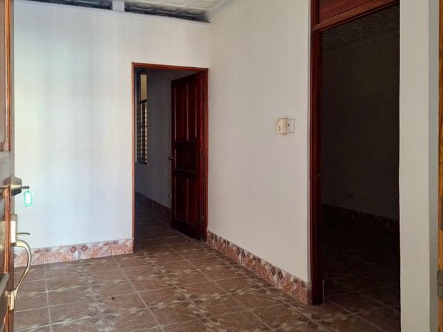 Apartamento/oficina/consultorio 2 cuartos + 1 baño en Puntarenas Centro, frente a la Catedral — photo 6 of 13