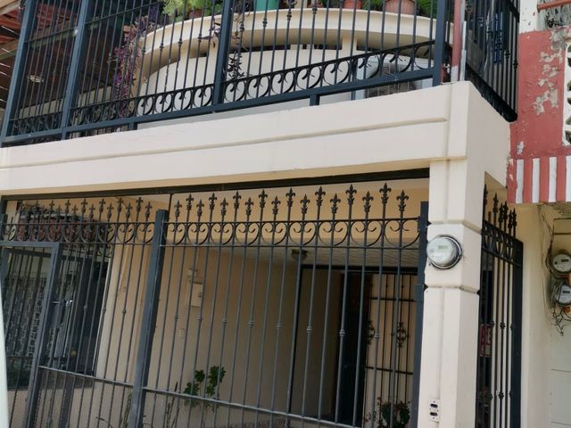 Apartamento/oficina/consultorio 2 cuartos + 1 baño en Puntarenas Centro, frente a la Catedral — photo 12 of 13