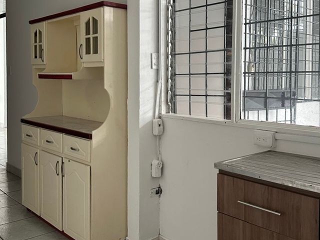 Apartamento/oficina/consultorio 2 cuartos + 2 baños Puntarenas Centro, sobre Boulevard de la Casa de la Cultura — photo 19 of 20