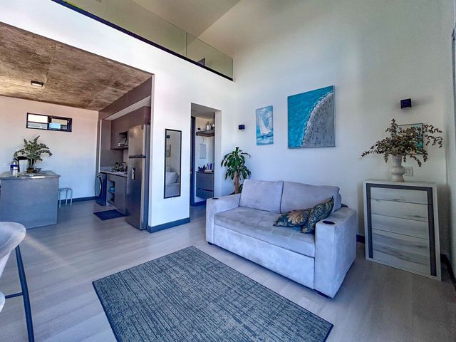 ALQUILER Y VENTA DE APARTAMENTO TIPO LOFT EN SANTA ANA — photo 2 of 9