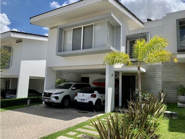 VillaFOR SALE Modern house. Bello Horizonte. Escazu. Costa Rica — photo 1 of 6