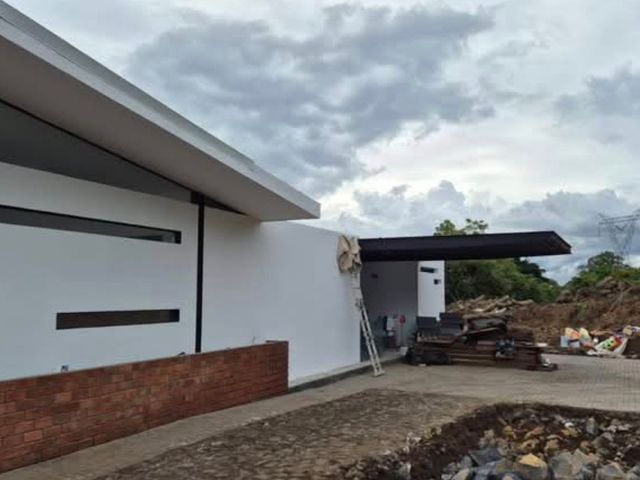 VENTA / (se Alquila) HERMOSA cASA  DE 1 PLANTA en San Rafael de Heredia — photo 6 of 6