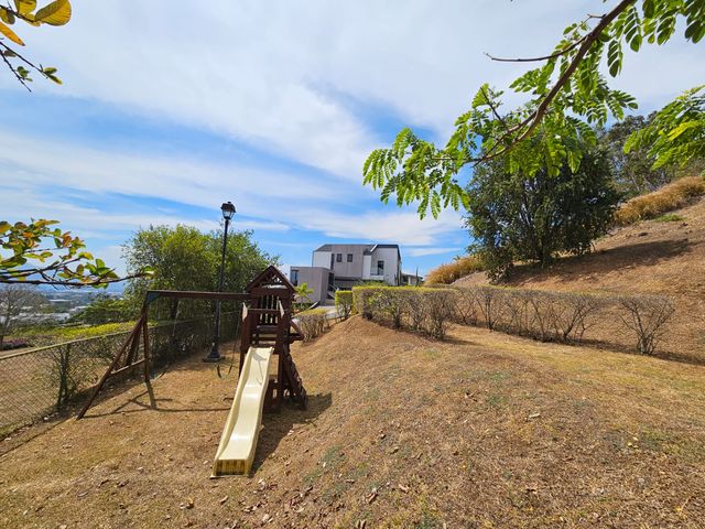 VENDO LOTE EN CURRIDABAT CON VISTA ESPETACULAR — photo 2 of 6
