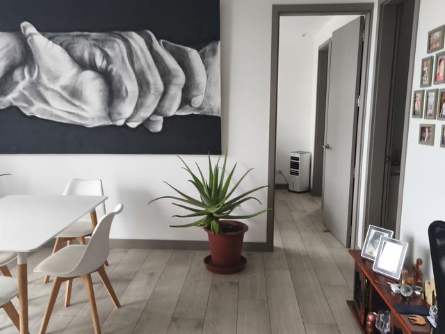 se vende apartamento en el piso 21 en nucleo Sabana — photo 2 of 5