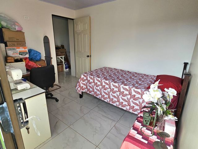 Hermosa casa de dos pisos — photo 2 of 20