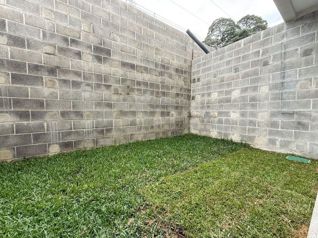 ALQUILER DE CASAS EN RÍO ORO, SANTA ANA PARA ESTRENAR — photo 6 of 17