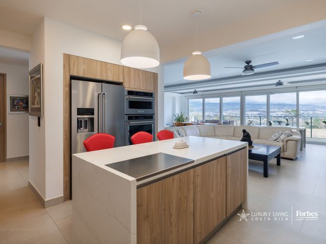 21398 - Skyline House in Escazú with Panoramic Views and Terrace — photo 8 of 16