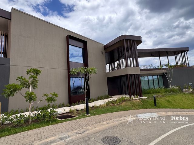 21399 - Casa Cacique in Papagayo with Ocean Views and Exclusive Design — photo 4 of 6