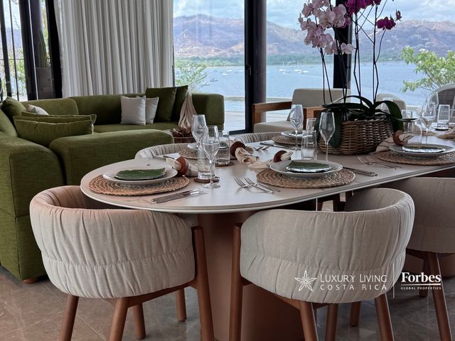 21399 - Casa Cacique in Papagayo with Ocean Views and Exclusive Design — photo 3 of 6