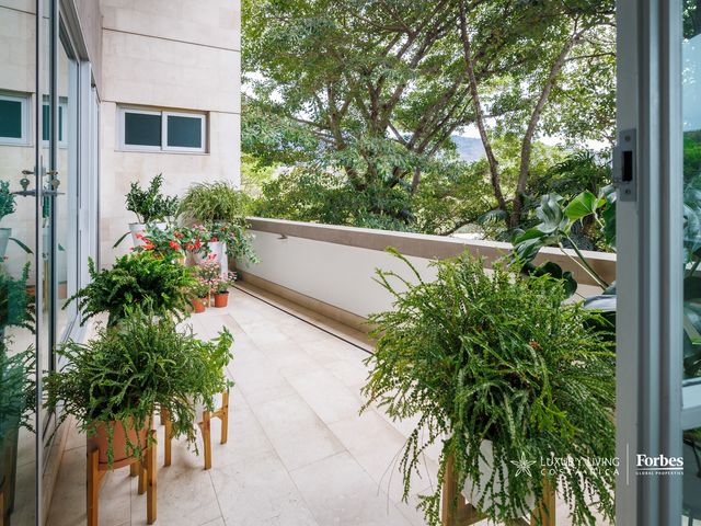 21403 - Furnished apartment, renovated and available for immediate delivery — photo 19 of 20