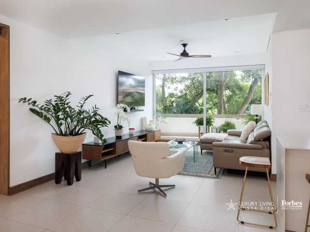 21403 - Furnished apartment, renovated and available for immediate delivery — photo 9 of 20