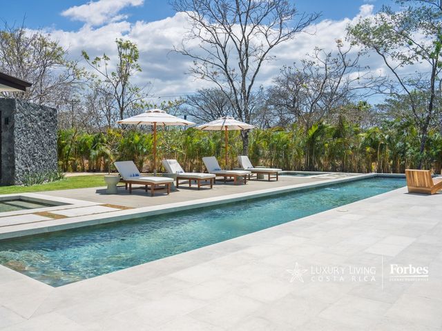 21406D - Casa Brisa Dorada en Hacienda Pinilla, Guanacaste — photo 5 of 20