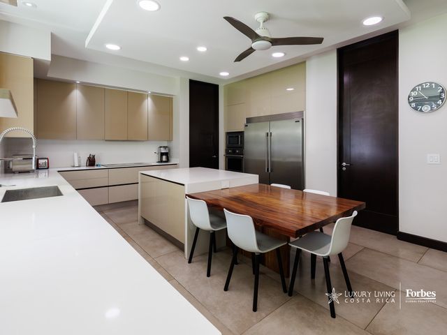 21421- Luxury house with 4 bedrooms, terrace with BBQ and bar, Los Reyes — photo 13 of 20