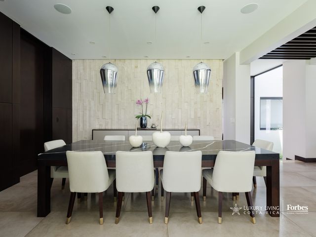 21421- Luxury house with 4 bedrooms, terrace with BBQ and bar, Los Reyes — photo 3 of 20