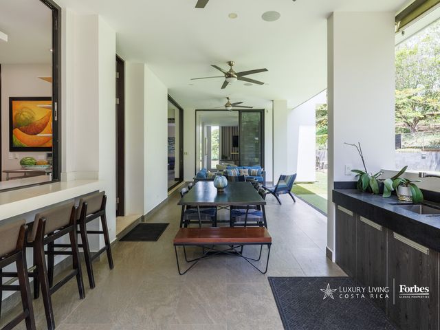21421- Luxury house with 4 bedrooms, terrace with BBQ and bar, Los Reyes — photo 12 of 20